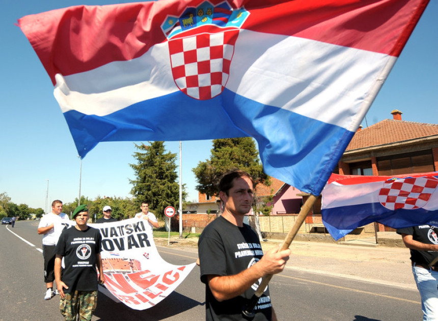Хрвати у Вуковару против Срба