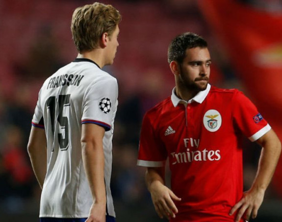 Živković želi da ide iz Benfike!