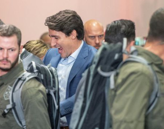 Ontario: Džastin Trudo nosio pancir na mitingu