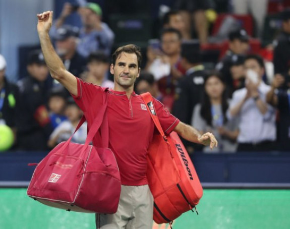 Federer: Iznenadio me je Đokovićev poraz!