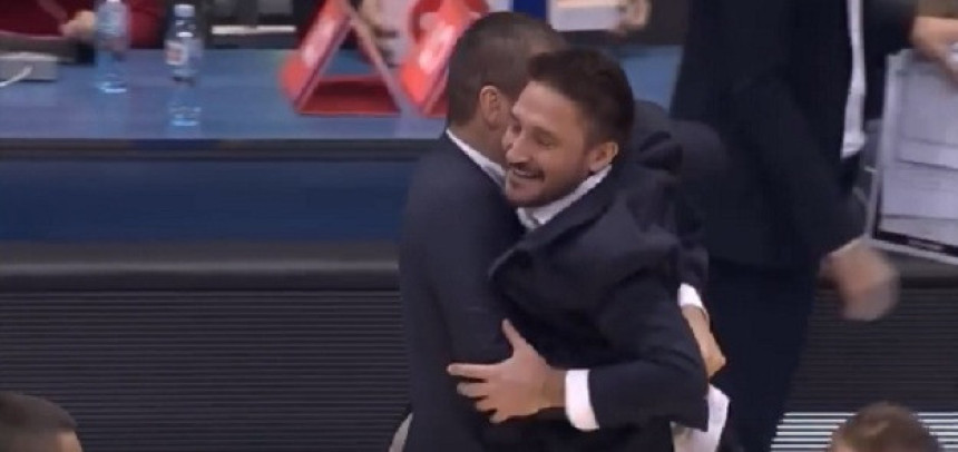 Video: Fer-plej... Harizmatični Poceko zaslužio aplauz "Pionira"!