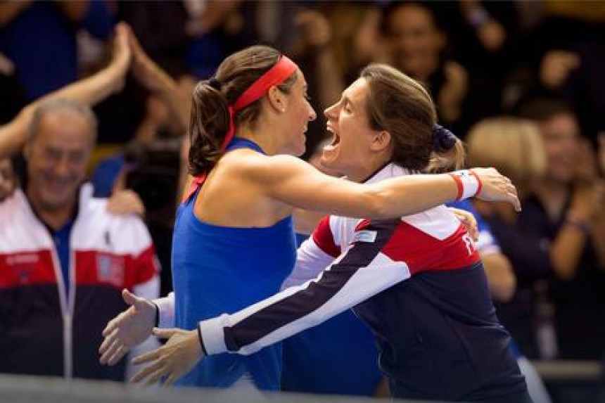 Fed kup - finale: Francuska vodi protiv Češke sa 2:1!