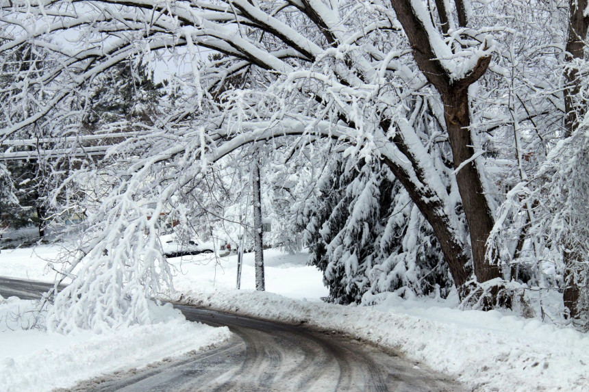 Пад температуре, сњежне падавине