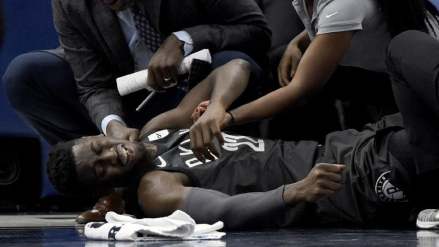 Видео: Ужасна повреда Леверта потресла НБА лигу!