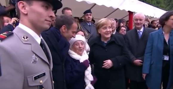 "Јесте ли ви госпођа Макрон?"