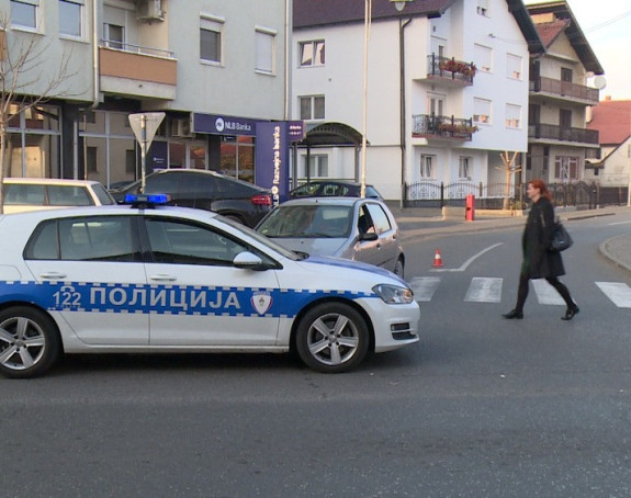 У незгоди лакше повријеђен пјешак