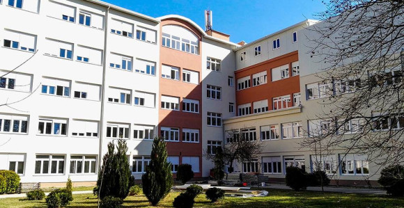 Sumnjiva nabavka: CT aparat vrijedan pola miliona plaćen 1,5 miliona KM