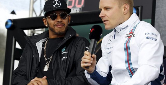 Ф1: Мерцедесове „шећерлеме“ за просидбу Ботаса од Вилијамса!