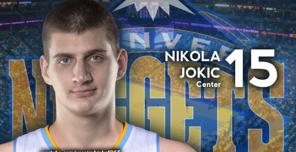 Video: Kako je Jokić lijepoj voditeljki pokazao da je timski igrač...?!