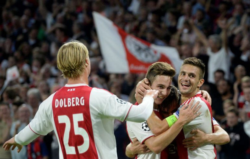Intervju - Tadić: Dok su vršnjaci pili, ja sam igrao fudbal…!