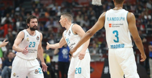 EL: Brodolom Barselone u Madridu!
