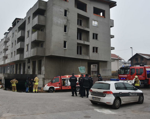 Izgorio automobil policajke  