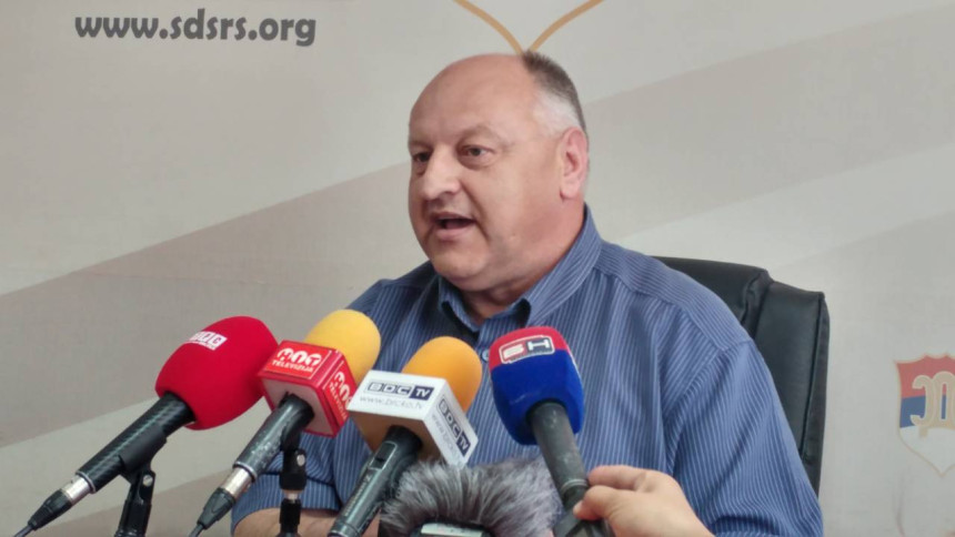 Za funkcionisanje vlasti odgovoran je gradonačelnik 