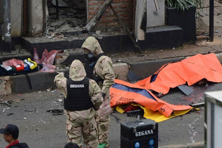 Исламска држава извела нападе у Џакарти