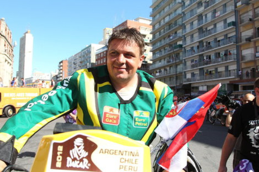 Dakar reli: Sagmajster polomio šaku!