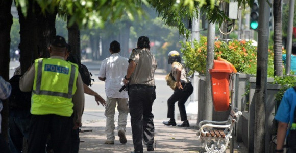 Džakarta: Serija bombaških napada