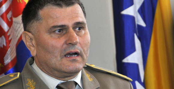Male plate vojnika za političku borbu