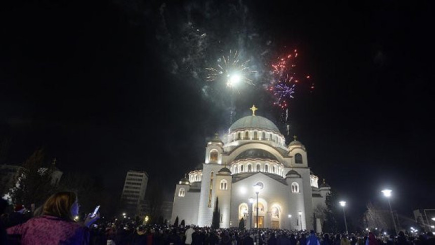 Nova godina stigla uz vatromet