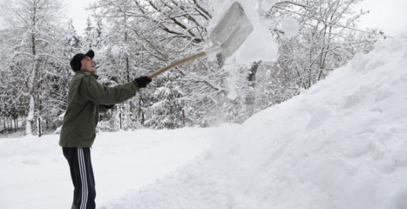 U Sarajevu snijeg napravio haos