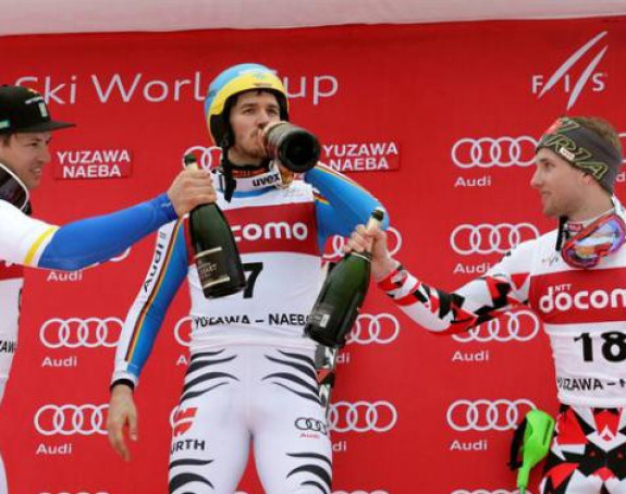 Послије 41-не године, породица Нојројтер на врху Јапана!