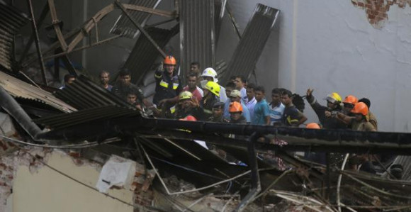 Srušena zgrada, poginulih sedam