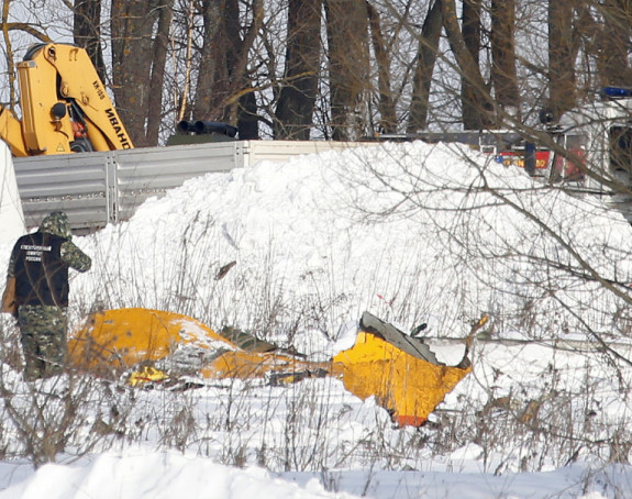 Авион пао због грешке пилота?!