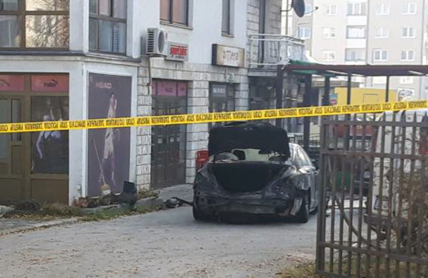 Utvrđeno ko je zapalio mercedes