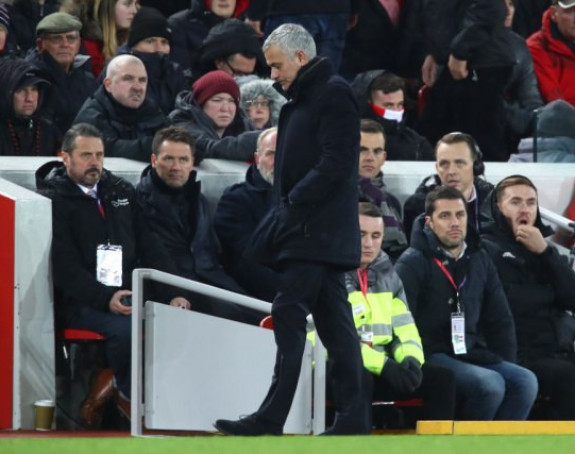 Otkaz Murinju koštao Junajted 25 miliona $!