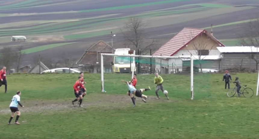 Video: Dobro došli u rumunsku zonu! Slatko se nasmijte...!