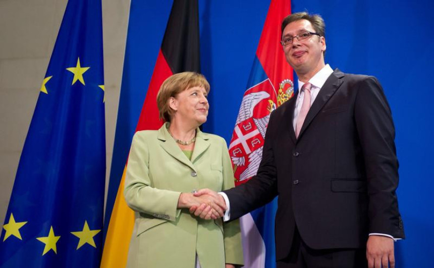 Zašto je Vučić važan za Angelu Merkel?