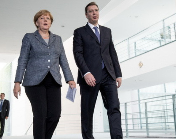 Vučić se sastao sa Angelom Merkel