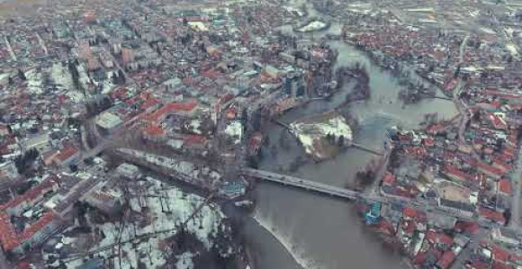 Izlila se Una, u prekidu saobraćaj