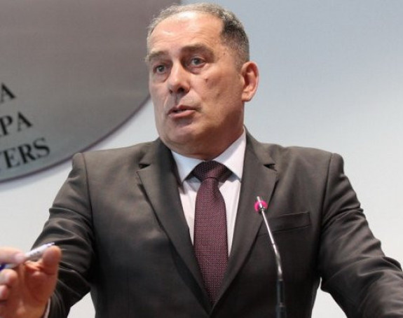Dodik urušava Republike Srpsku 