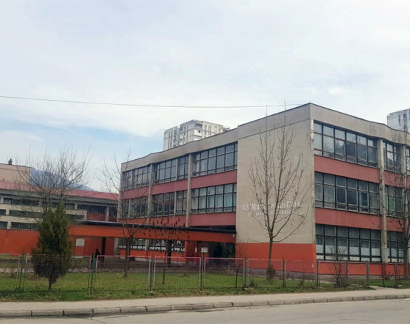 Učenici ponudio seks na Fejsbuku