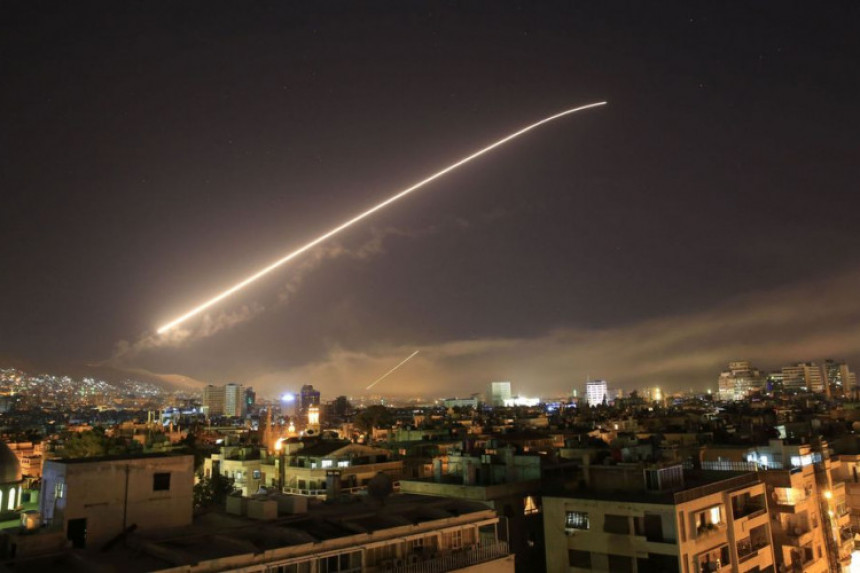 SAD i saveznici bombama na Siriju 