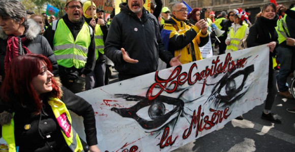 Полиција хапси "жуте прслуке"