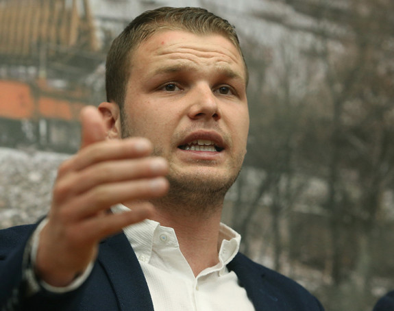 Строге казне за напад на новинаре