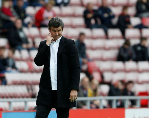 Lud, luđi, Džoi Barton!