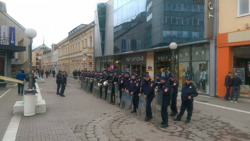 Савез за промјене са министром Лукачом