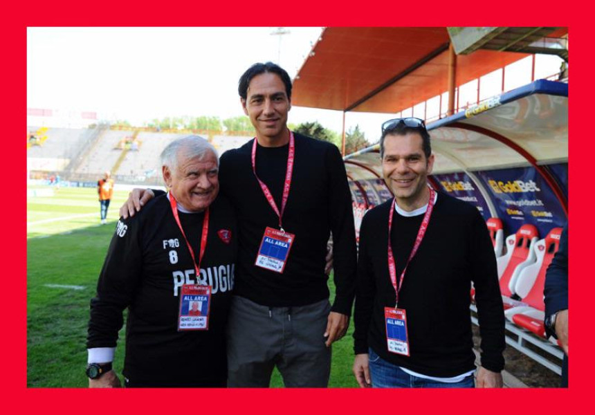 Nesta na klupi Peruđe!