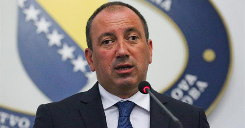 Pobjeđuju Ivanić i Govedarica!  