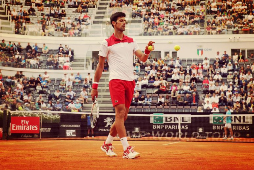 Svi putevi vode u Pariz!