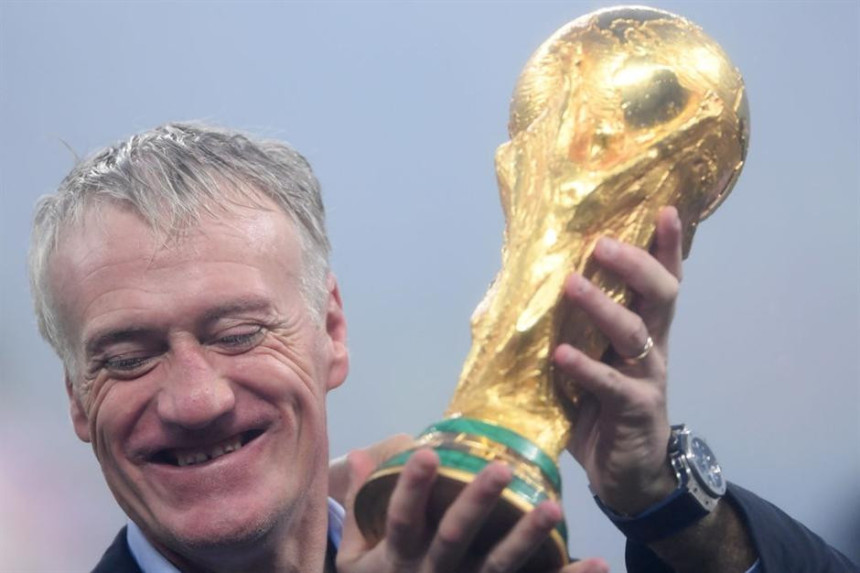 Бивши играч и тренер Јувеа је Алегријева замјена?