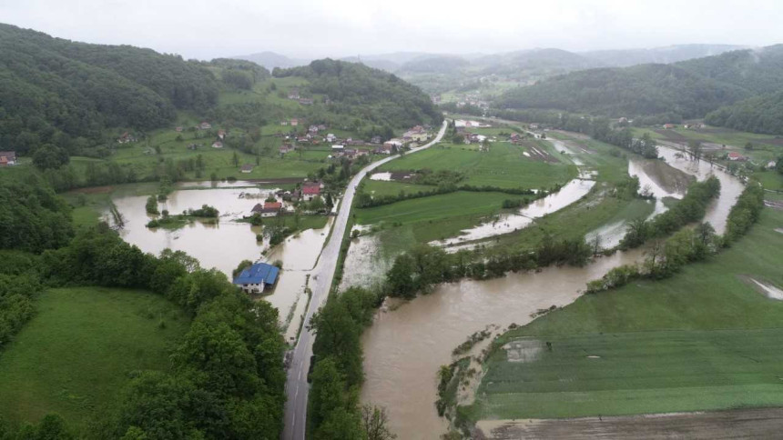 Evo kako izgleda Teslić iz vazduha