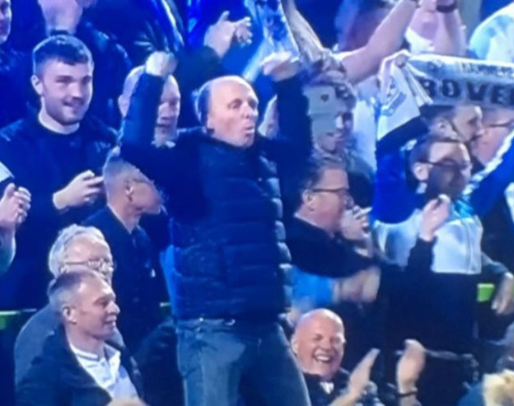 Hit: Pogledajte kako Majk Din vodi navijanje!