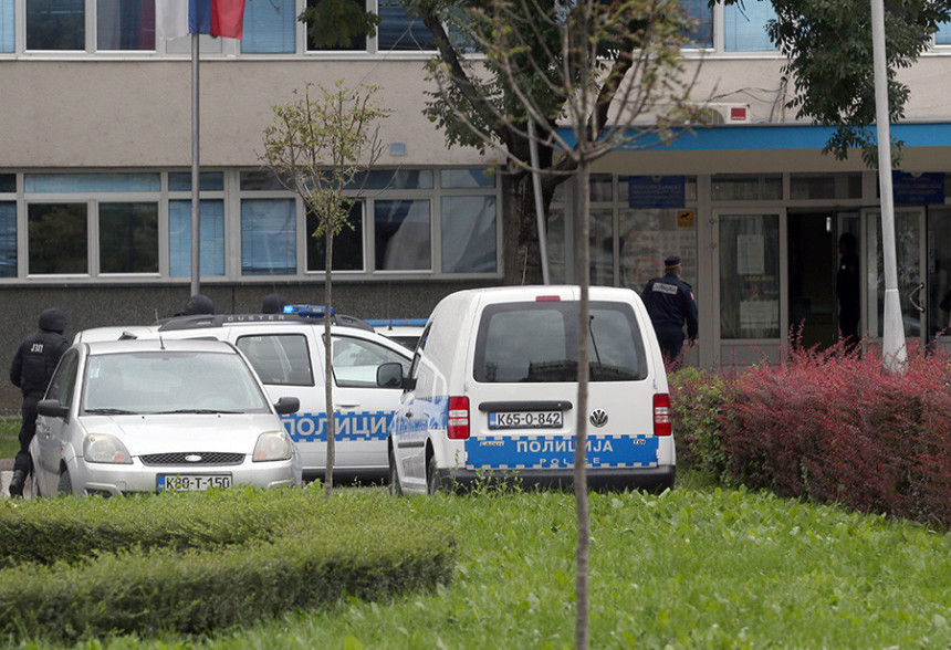 “Pretresao“ Hitnu: Priveden vozač