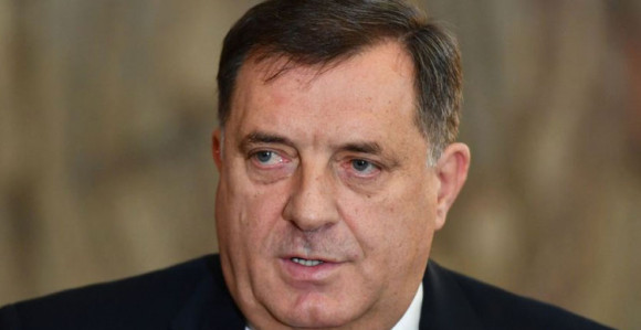 Ustuknuo pred Anketnim odborom