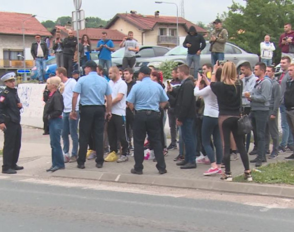 Građani blokirali saobraćaj 