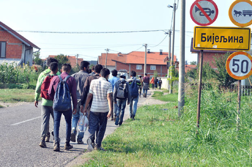 BN: Migranti pod kontrolom