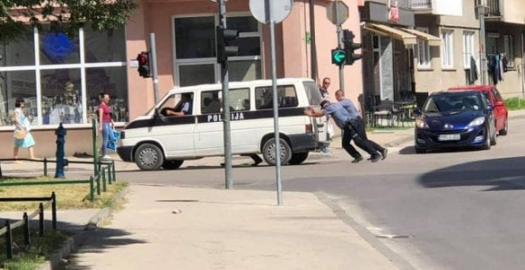 Policija u Bihaću ostala bez goriva
